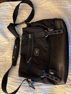 Tumi Alpha Bravo “Foster” black messenger bag